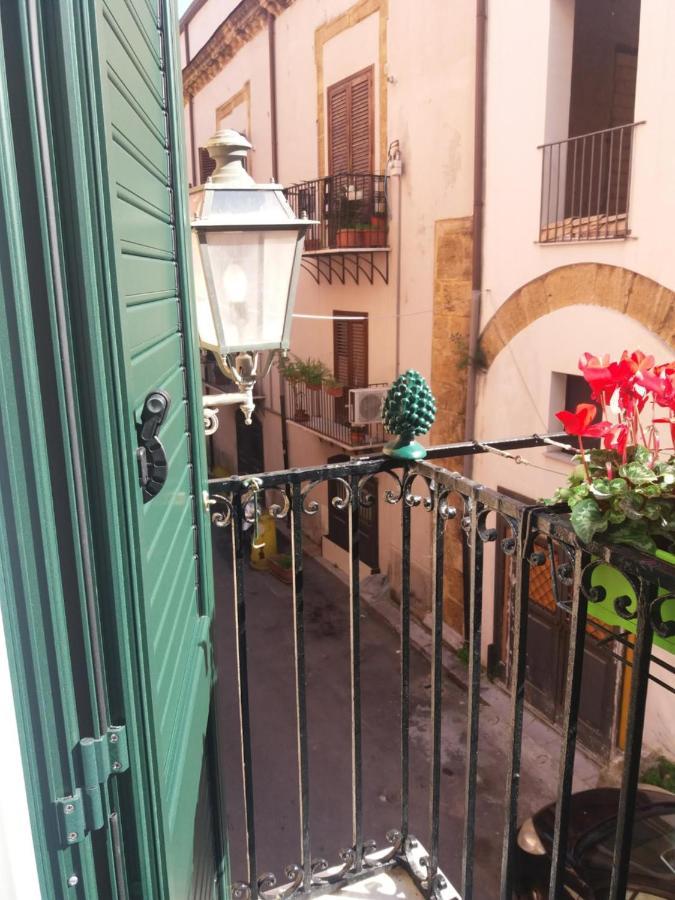 Casa Vacanza Sole Di Sicilia Palerme Extérieur photo